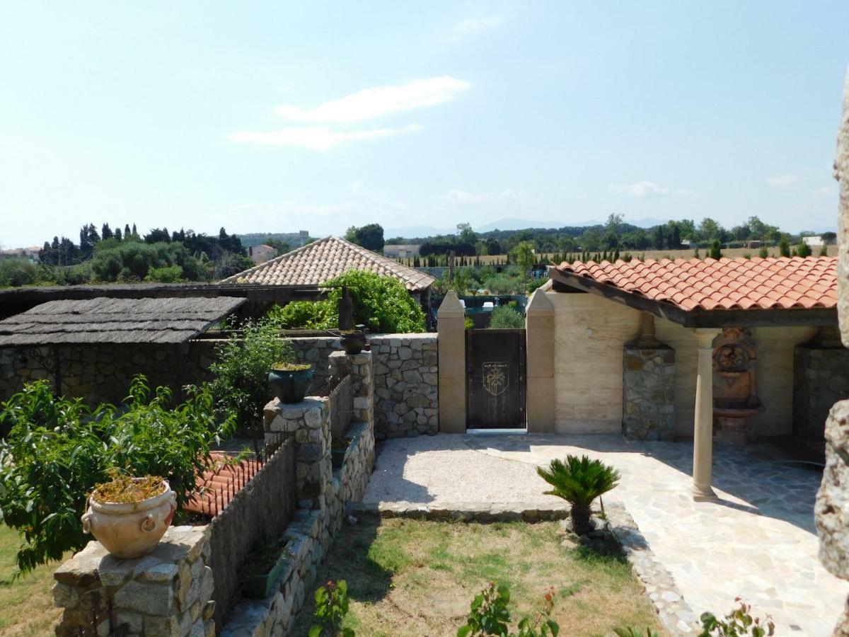 Domaine La Via Regia : Les Maisons Perpignan Exterior foto